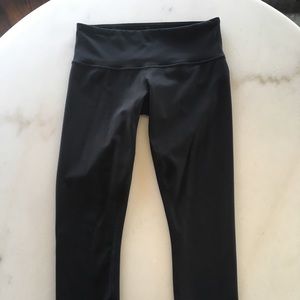 Lululemon Cropped Tights
